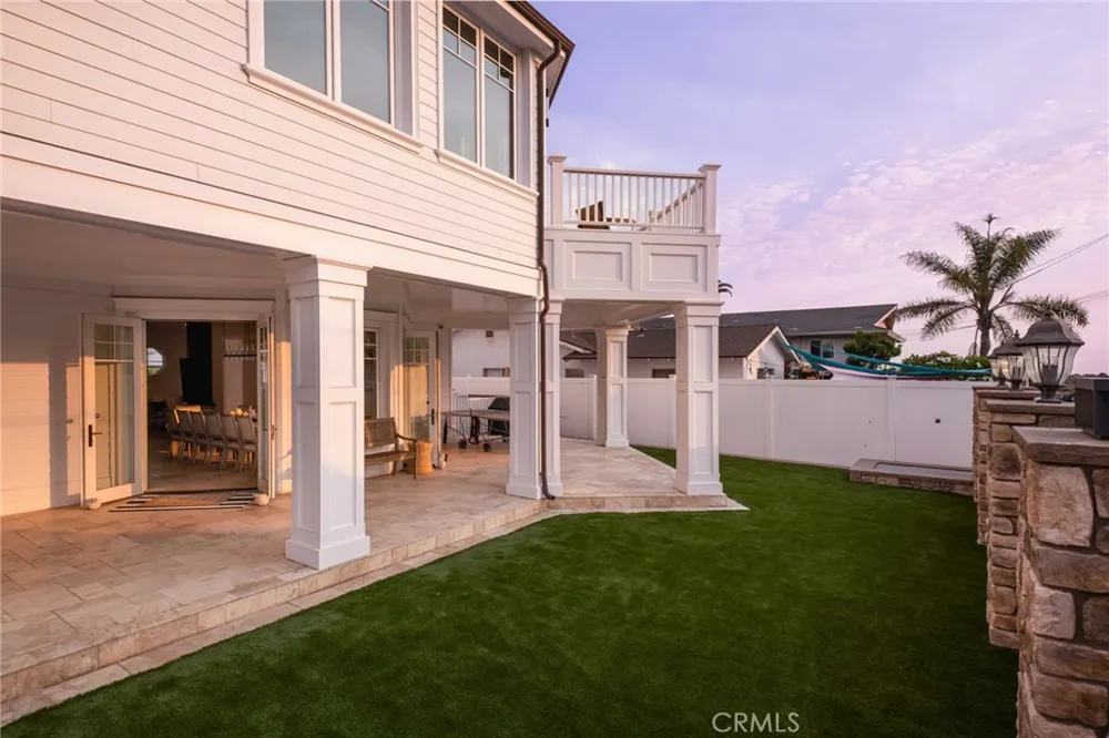 1160 Pine St Coronado, CA 92118
