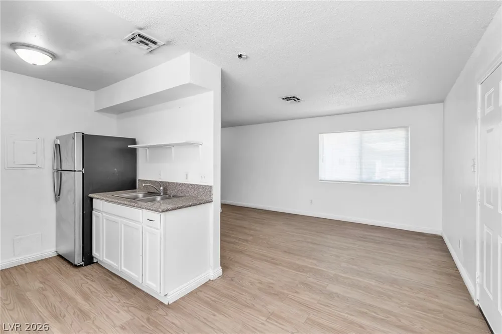 2508 E Mesquite Avenue Las Vegas, NV 89101