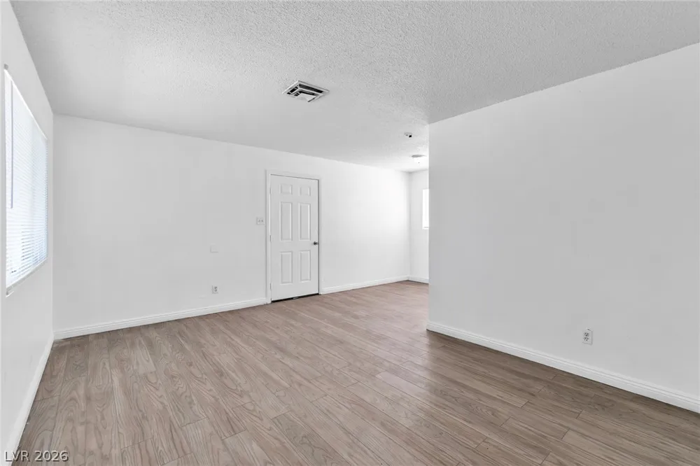 2508 E Mesquite Avenue Las Vegas, NV 89101