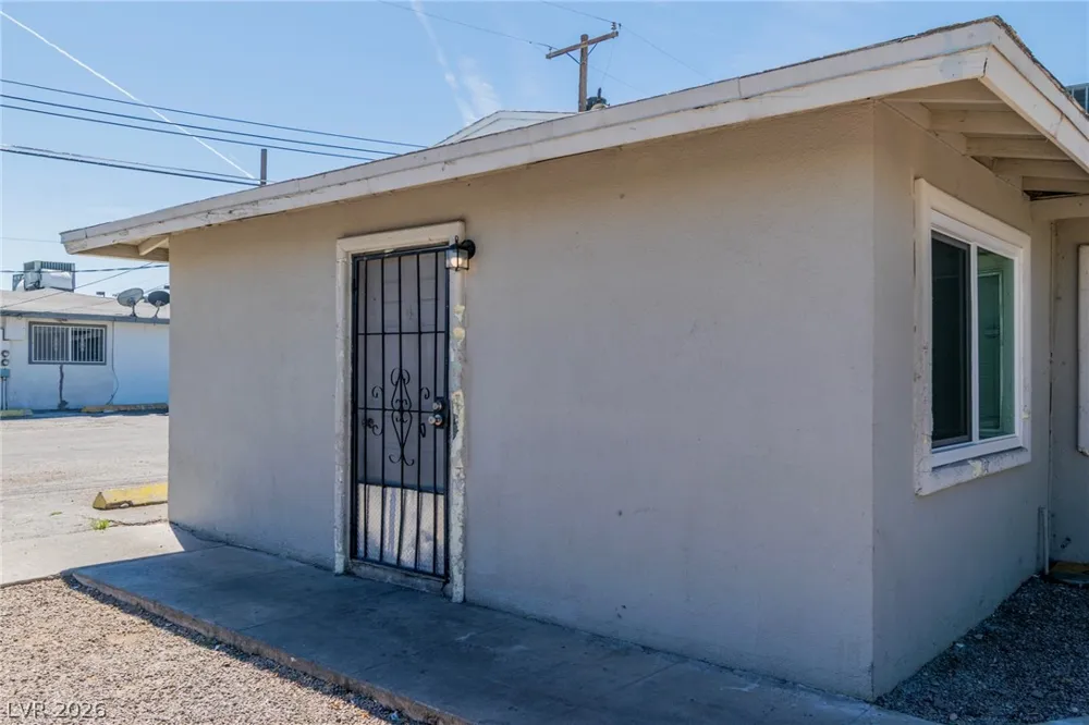 2508 E Mesquite Avenue Las Vegas, NV 89101