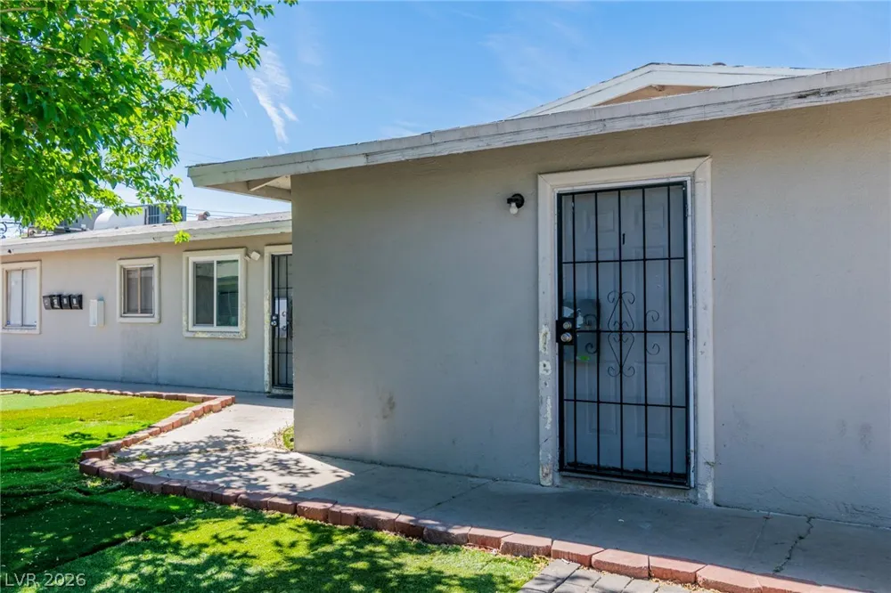 2508 E Mesquite Avenue Las Vegas, NV 89101