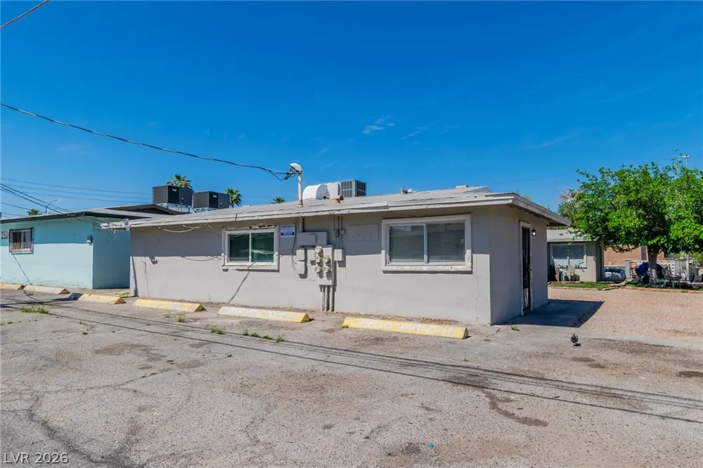 2508 E Mesquite Avenue Las Vegas, NV 89101