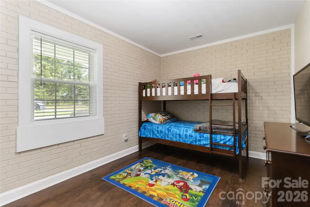 106 Robinson Avenue Mount Holly, NC 28120