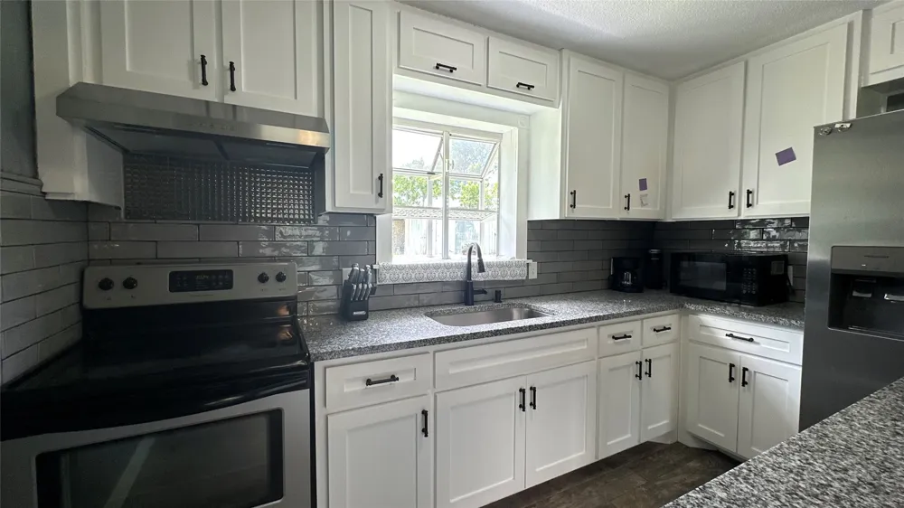 1543 Rs County Road 2570 Alba, TX 75410