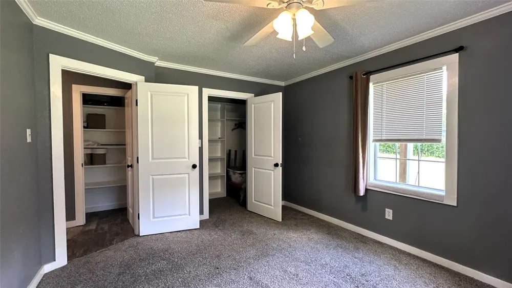 1543 Rs County Road 2570 Alba, TX 75410