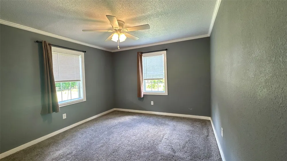 1543 Rs County Road 2570 Alba, TX 75410