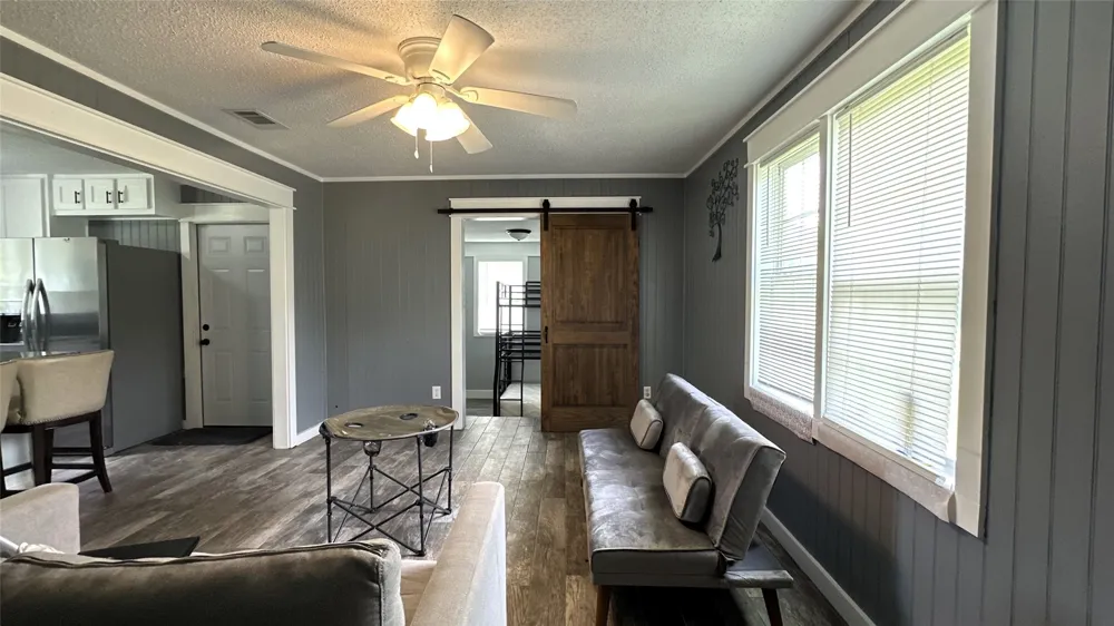 1543 Rs County Road 2570 Alba, TX 75410
