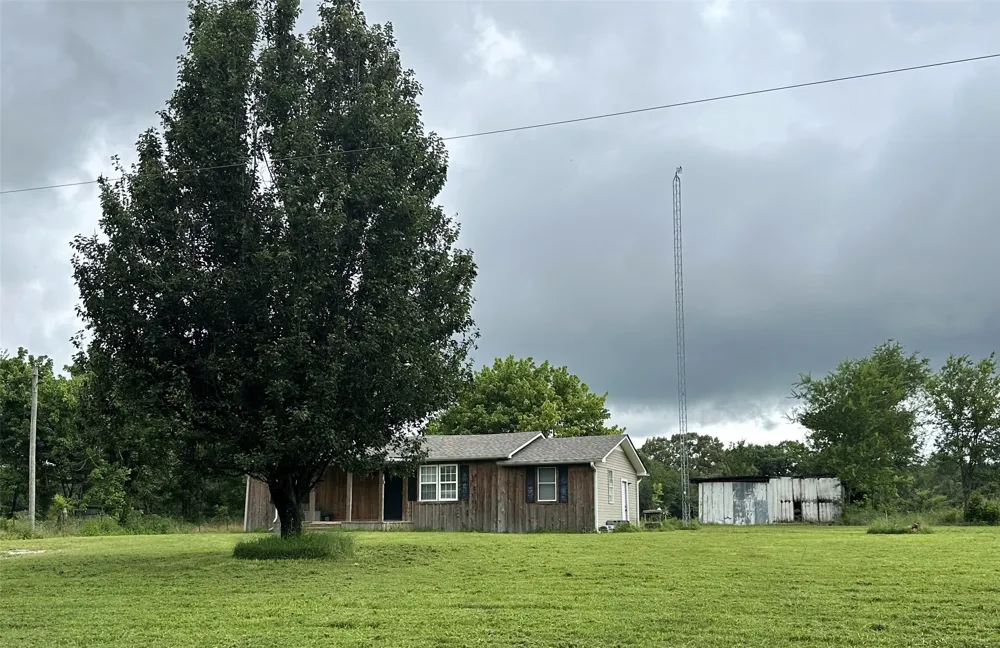 1543 Rs County Road 2570 Alba, TX 75410