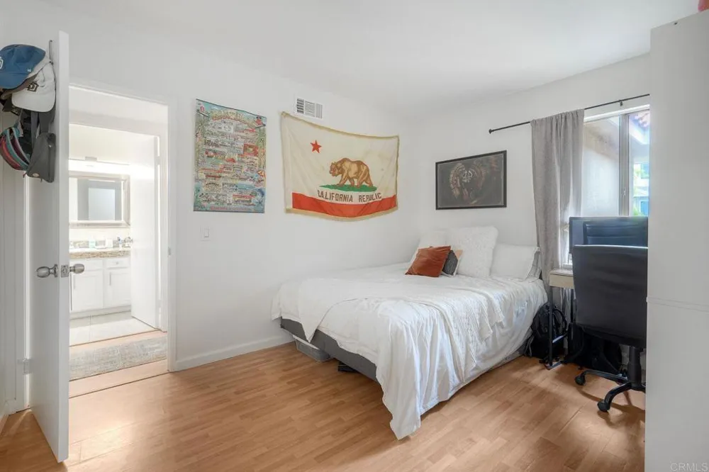 2251 Altisma Way Carlsbad, CA 92009