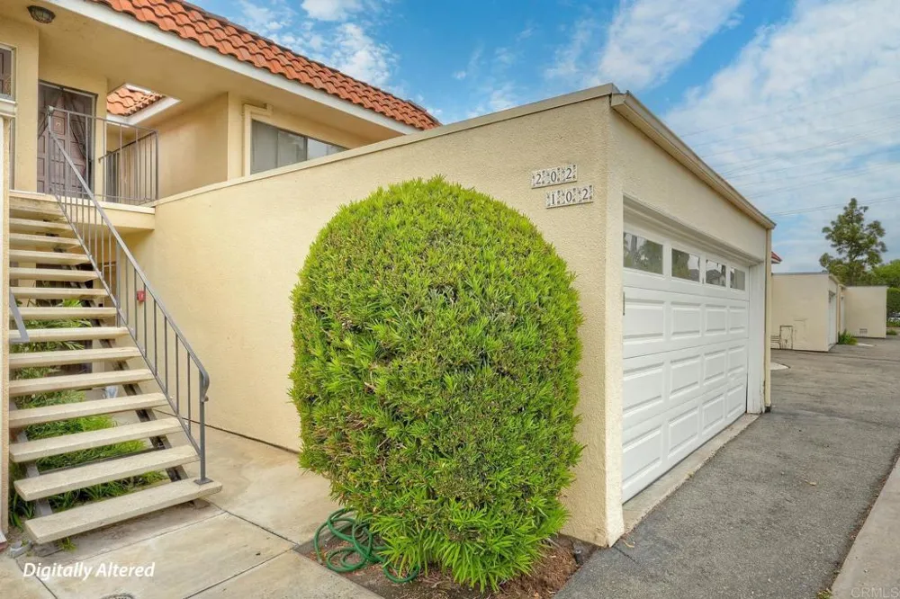 2251 Altisma Way Carlsbad, CA 92009