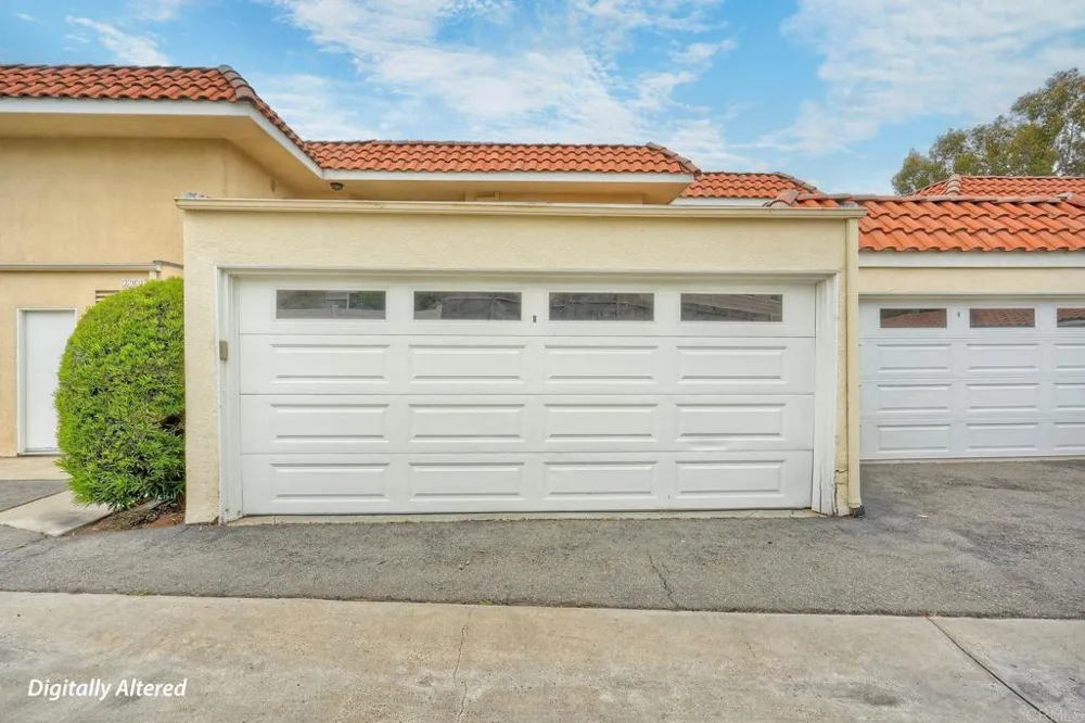 2251 Altisma Way Carlsbad, CA 92009
