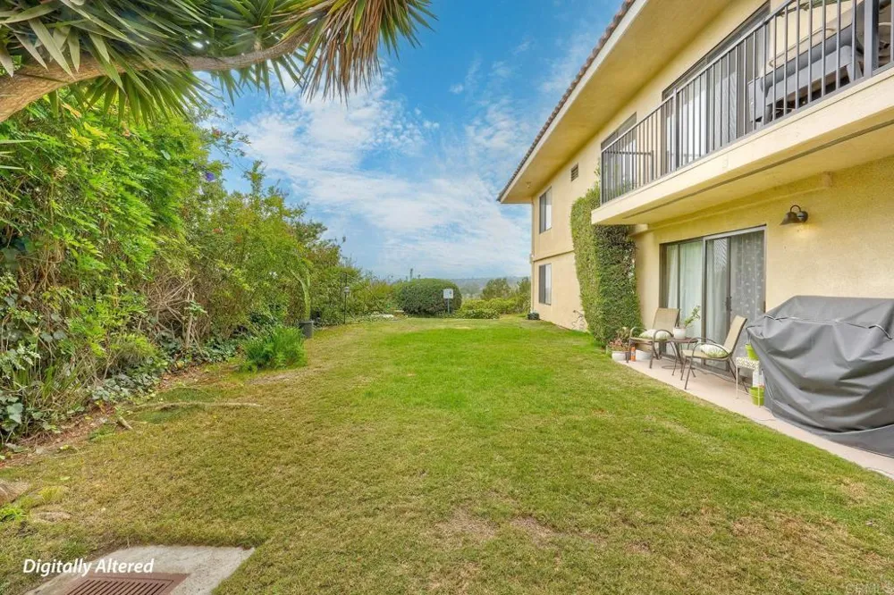 2251 Altisma Way Carlsbad, CA 92009