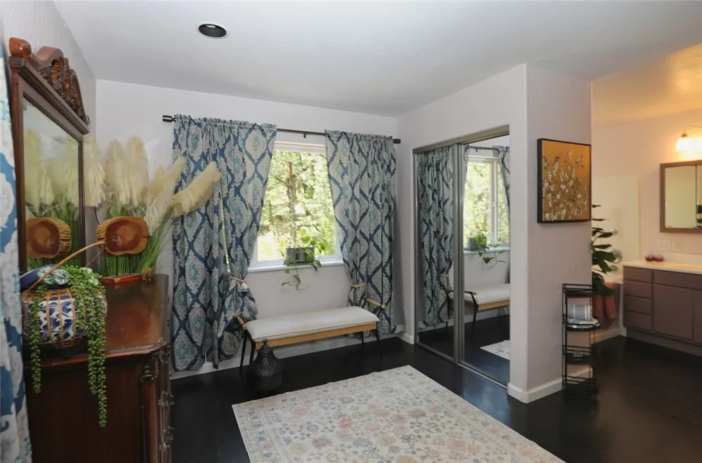 9712 Harrington Flat Kelseyville, CA 95451