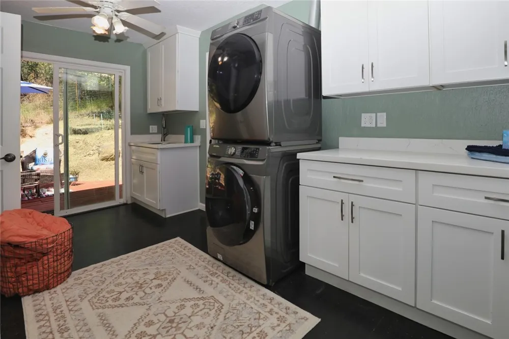 9712 Harrington Flat Kelseyville, CA 95451