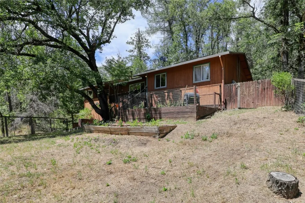 9712 Harrington Flat Kelseyville, CA 95451