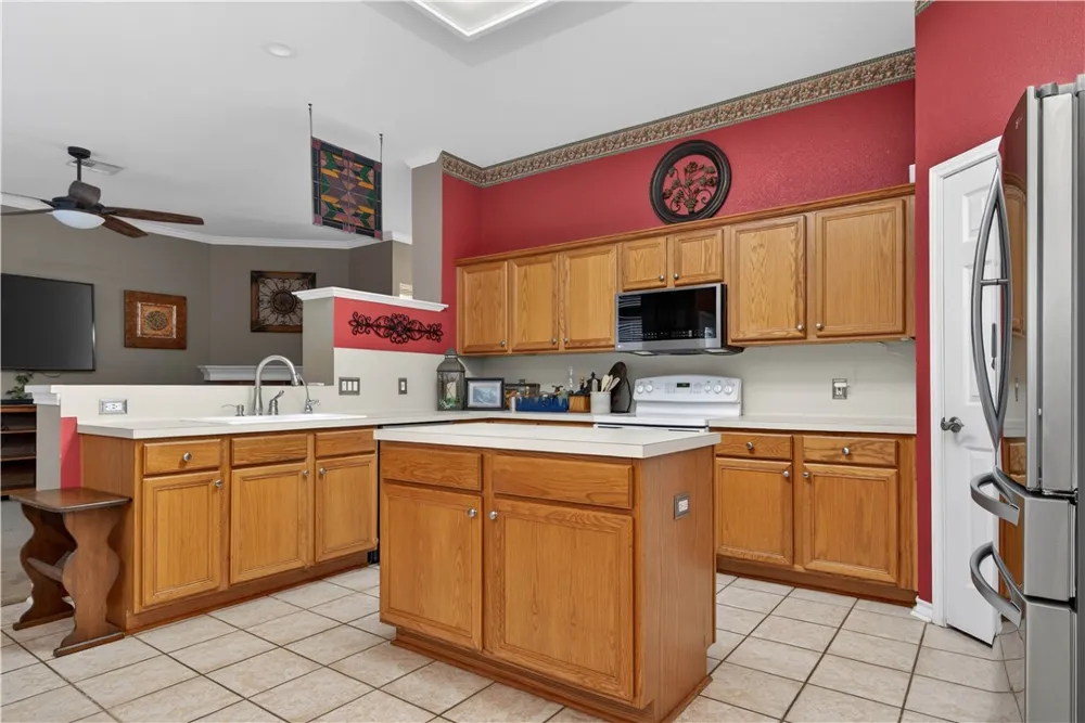 7802 Jim Wells Drive Corpus Christi, TX 78413