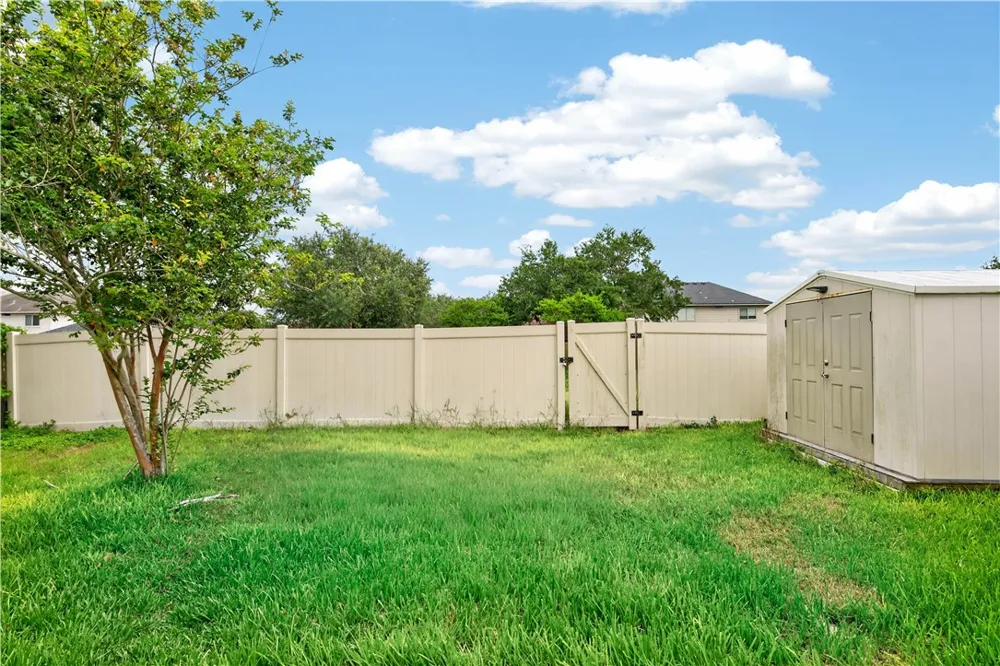 7802 Jim Wells Drive Corpus Christi, TX 78413