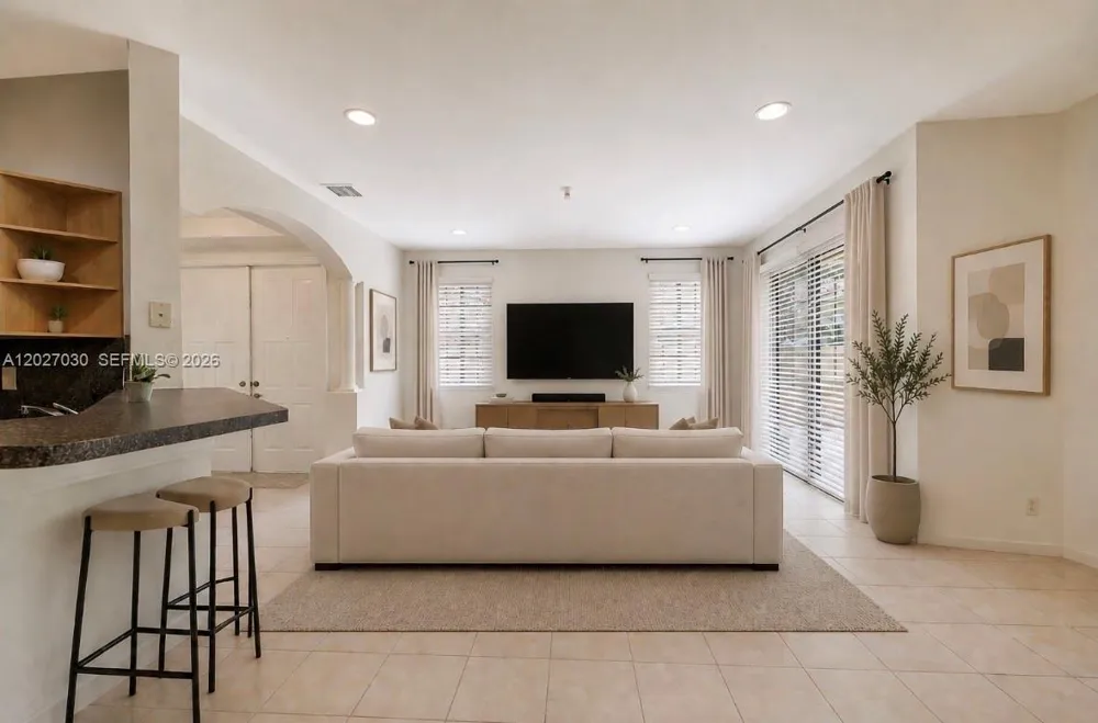 1695 Passion Vine Cir #22-1 Weston, FL 33326