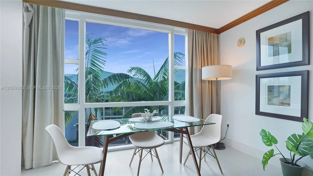 6801 Collins Ave #315 Miami Beach, FL 33141