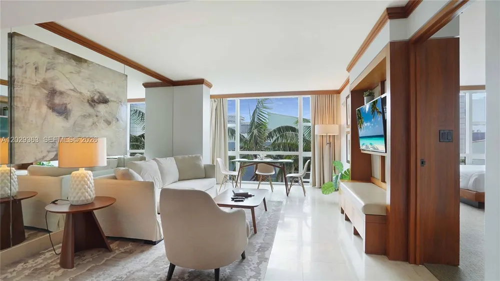 6801 Collins Ave #315 Miami Beach, FL 33141