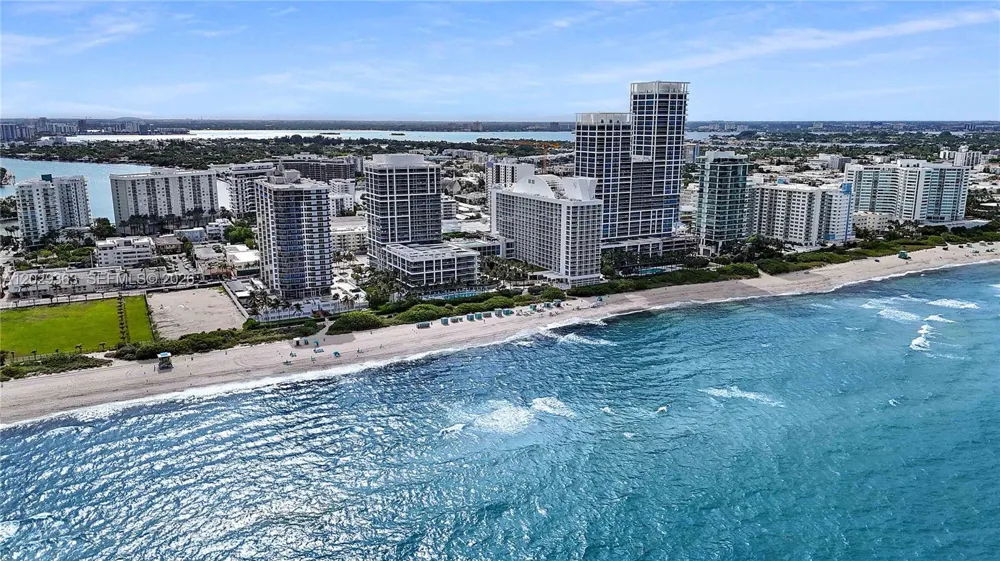 6801 Collins Ave #315 Miami Beach, FL 33141