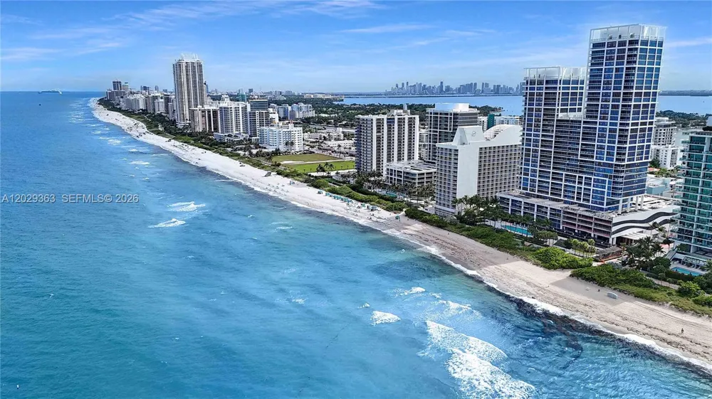 6801 Collins Ave #315 Miami Beach, FL 33141