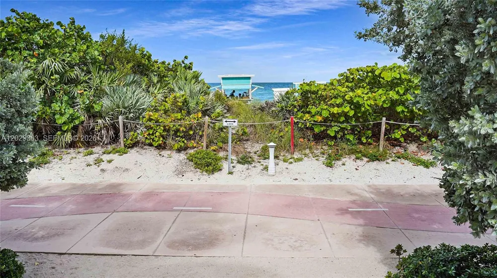 6801 Collins Ave #315 Miami Beach, FL 33141