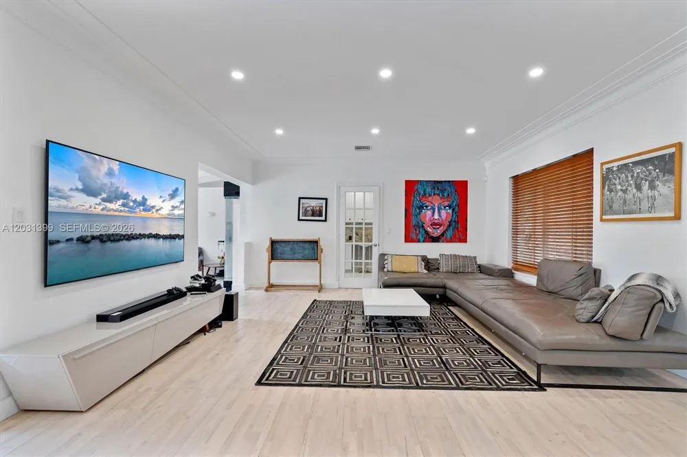 1160 NE 100th St Miami Shores, FL 33138