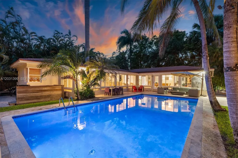 1160 NE 100th St Miami Shores, FL 33138