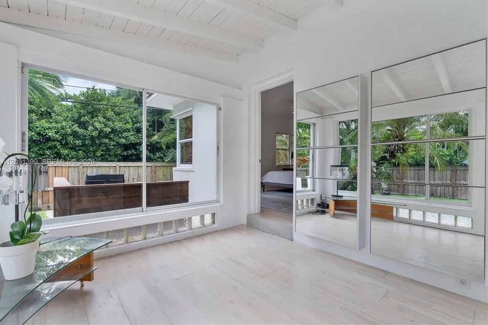 1160 NE 100th St Miami Shores, FL 33138