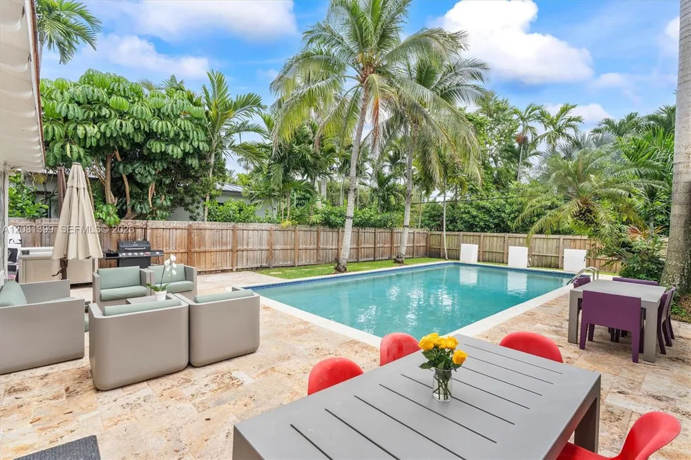 1160 NE 100th St Miami Shores, FL 33138