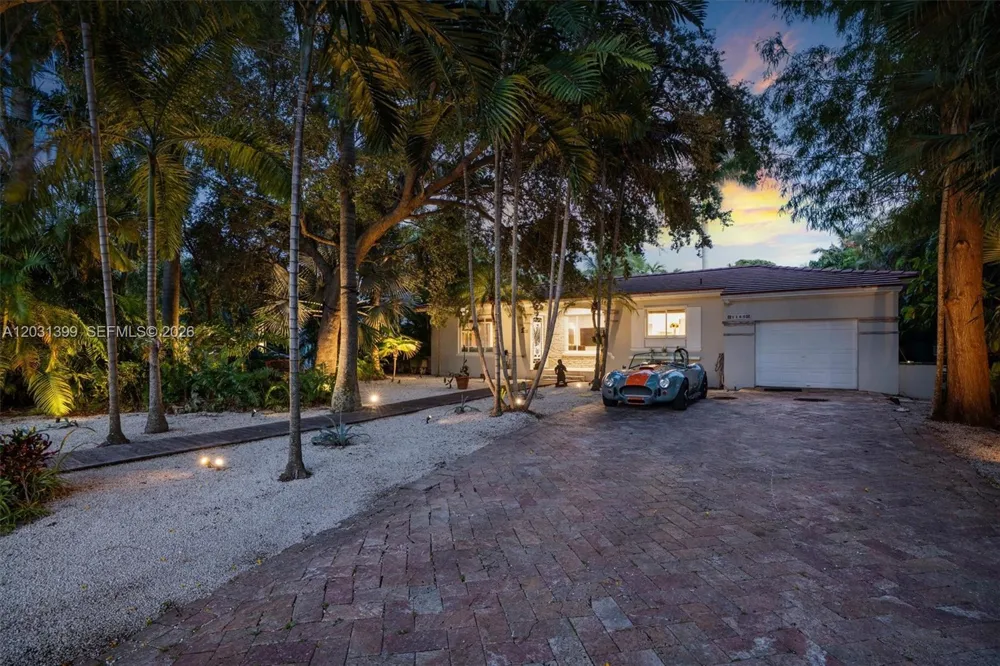 1160 NE 100th St Miami Shores, FL 33138