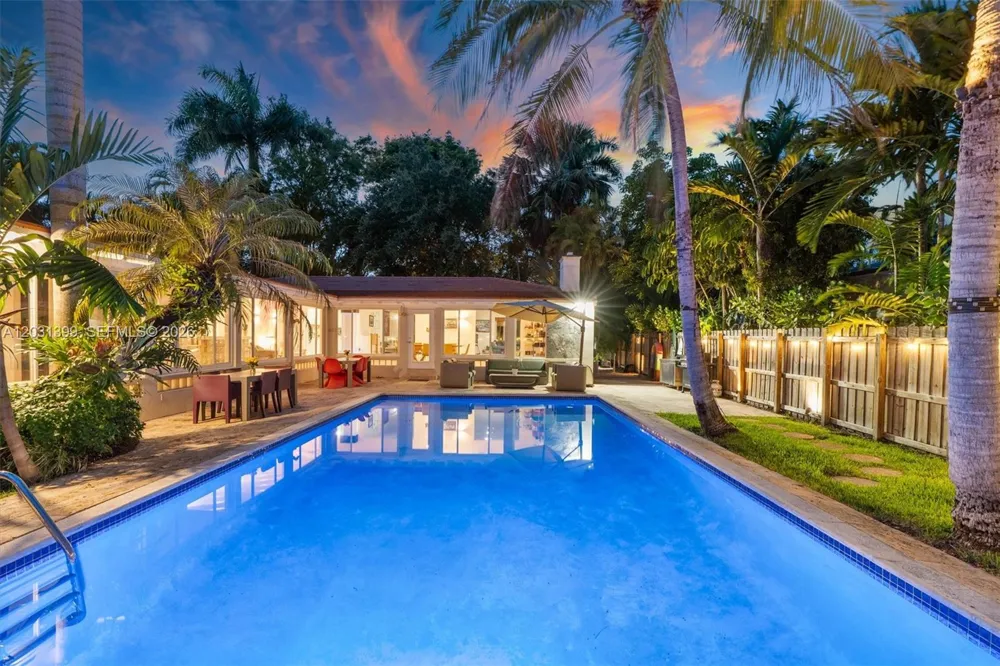 1160 NE 100th St Miami Shores, FL 33138
