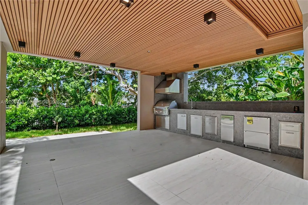 11920 SW 69th Ct Pinecrest, FL 33156