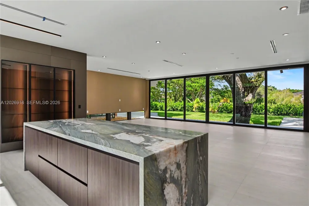 11920 SW 69th Ct Pinecrest, FL 33156