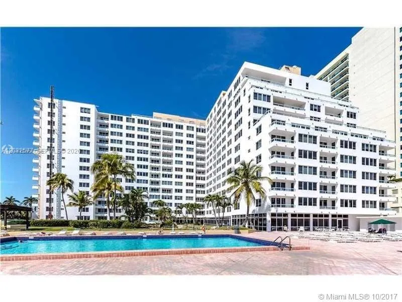 5005 Collins Ave #1202 Miami Beach, FL 33140