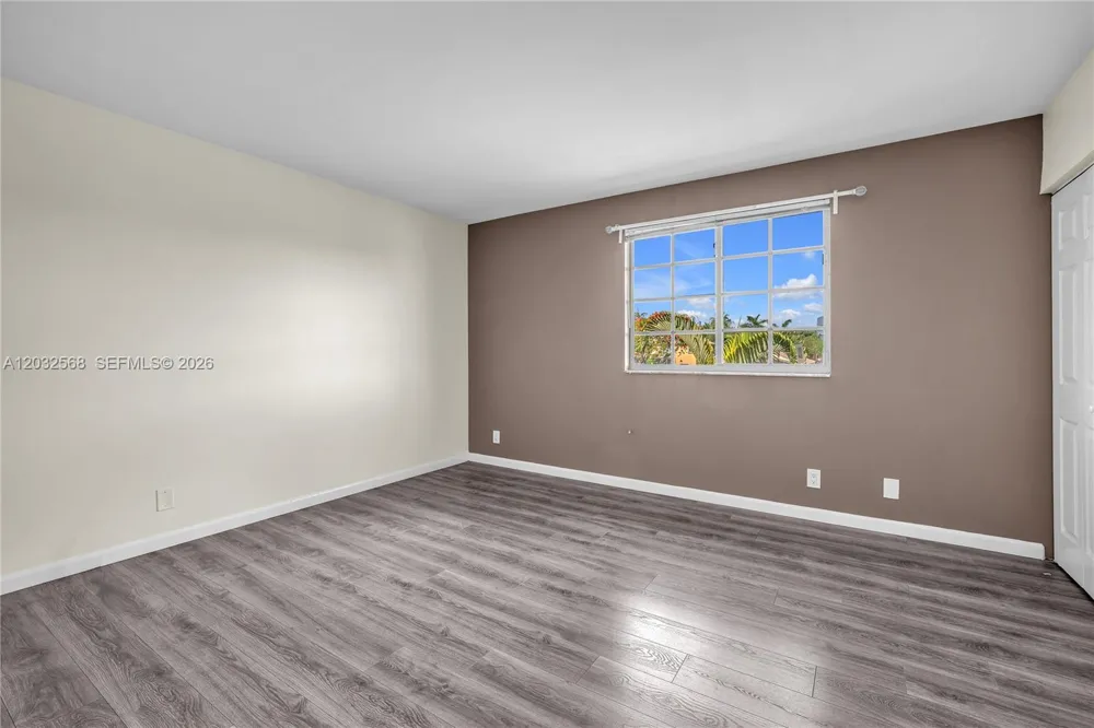 3698 San Simeon Cir Weston, FL 33331