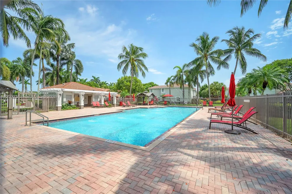 3698 San Simeon Cir Weston, FL 33331