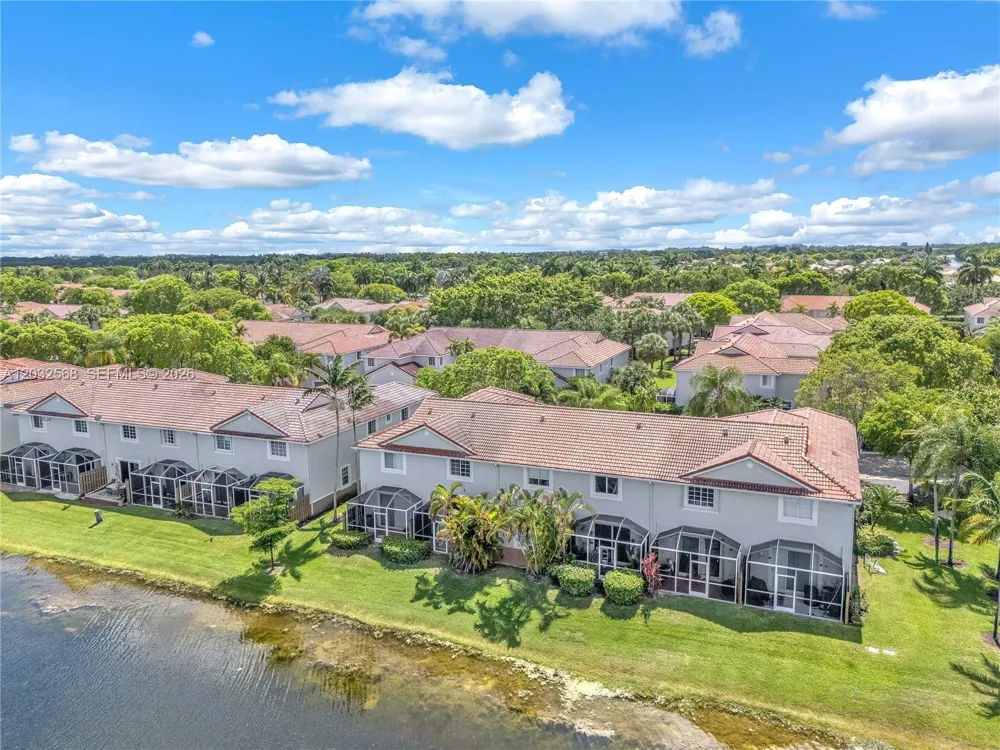 3698 San Simeon Cir Weston, FL 33331