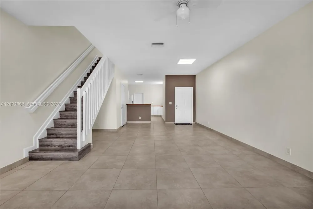 3698 San Simeon Cir Weston, FL 33331