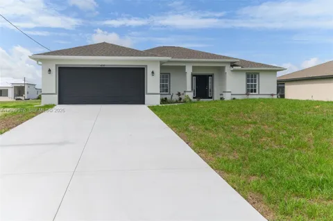 4130 NW 33rd