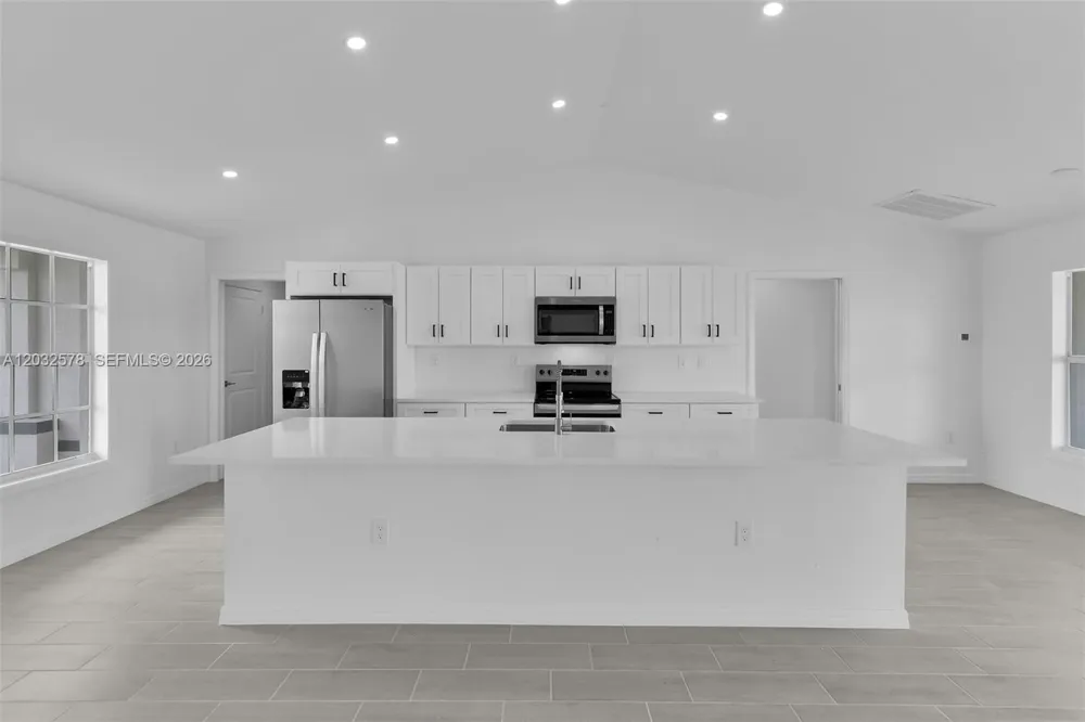4130 NW 33rd Cape Coral, FL 33993