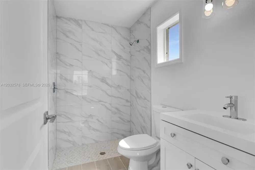 4130 NW 33rd Cape Coral, FL 33993