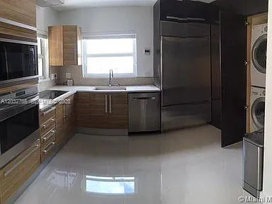 3 Farrey Ln #3 Miami Beach, FL 33139