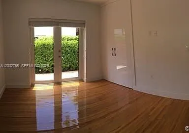 3 Farrey Ln #3 Miami Beach, FL 33139