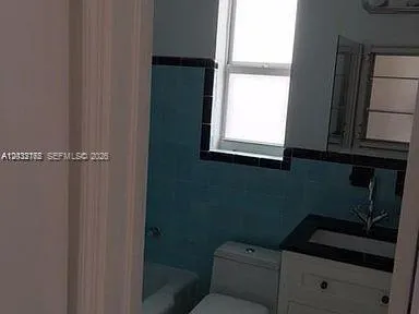 3 Farrey Ln #3 Miami Beach, FL 33139