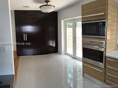3 Farrey Ln #3 Miami Beach, FL 33139