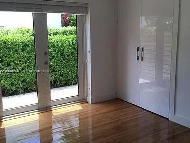 3 Farrey Ln #3 Miami Beach, FL 33139