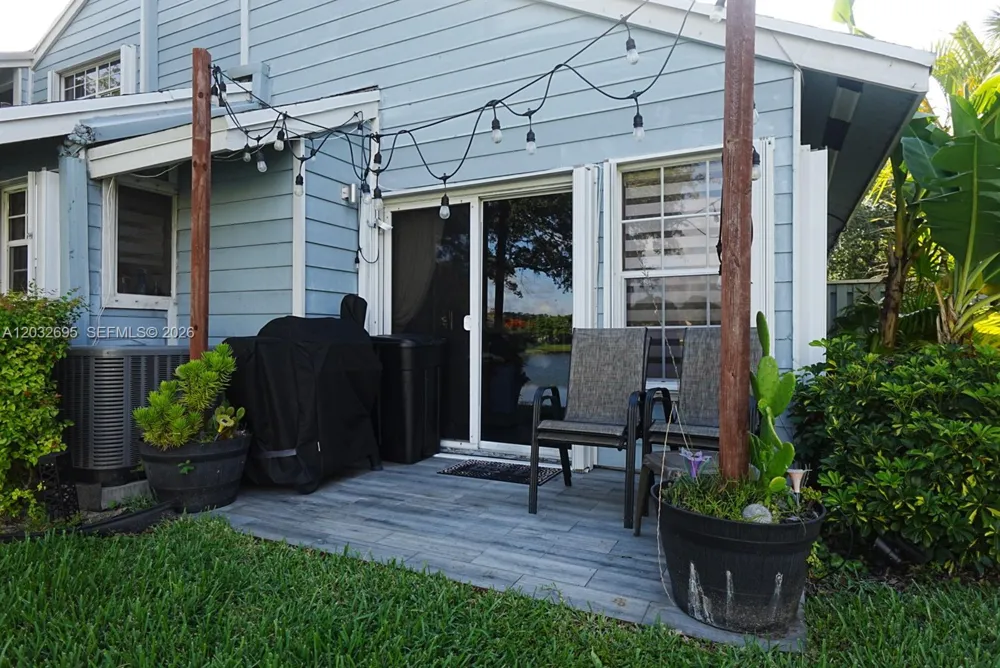 2038 Champions Way North Lauderdale, FL 33068