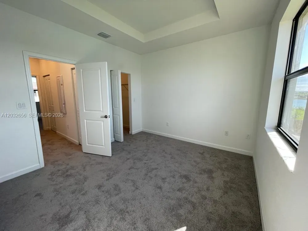 10144 SW 228th Ter Miami, FL 33190